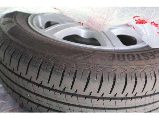 bB1.3 S 4WD　ナビTV・キーレス・6.8万k 1300