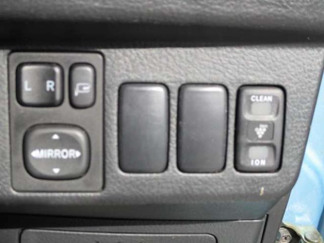 ミラジーノXリミテッド 4WD　2.4万キロ・キーレス 660