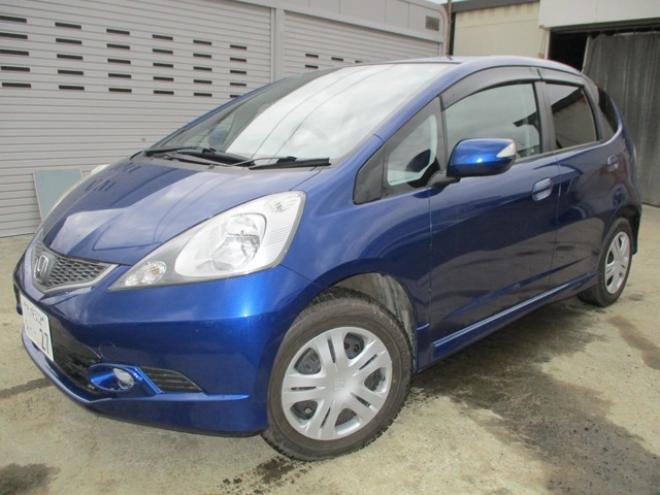 フィット1.5 RS 4WD　2.3万キロ・R9/5月・キーレス 1500