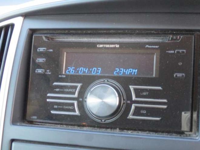 セレナ2.0 ハイウェイスター Vセレクション 4WD　両側パワースライドドア・スマートキー・タイミングチェーン 2000