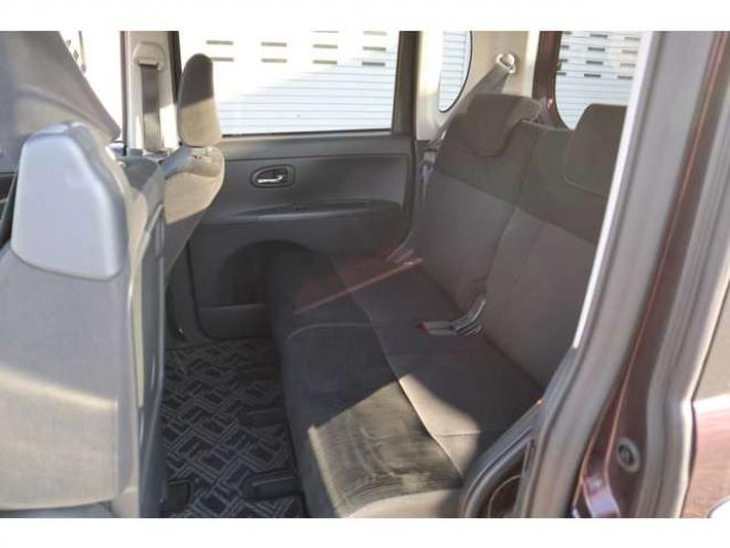 タントカスタム RS 4WD　アイドリングストップ・ナビ・TV・左パワースライドドア・ターボ・Tチェーン式 660