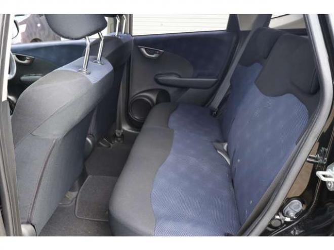 フィット1.3 G 4WD　5万キロ・ナビ・TV・キーレス・タイミングチェーン式 1300