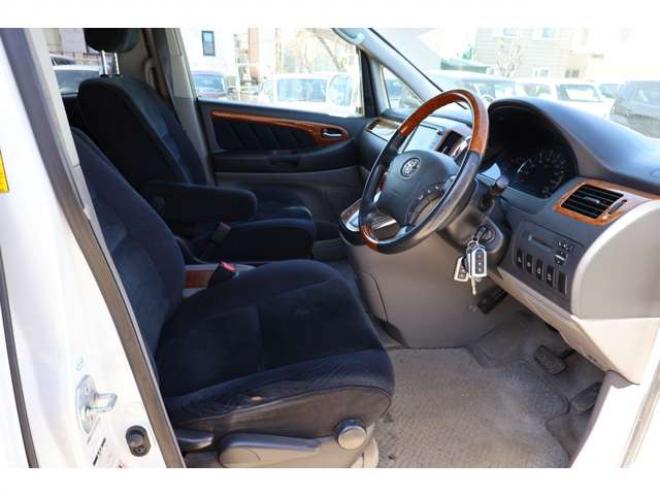 アルファード2.4 V AS プラチナセレクションII 4WD　両側パワースライドドア・ナビ・TV・バックカメラ・パワーバックドア 2400