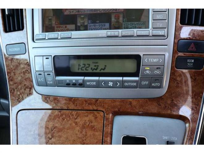 アルファード2.4 V AS プラチナセレクションII 4WD　両側パワースライドドア・ナビ・TV・バックカメラ・パワーバックドア 2400