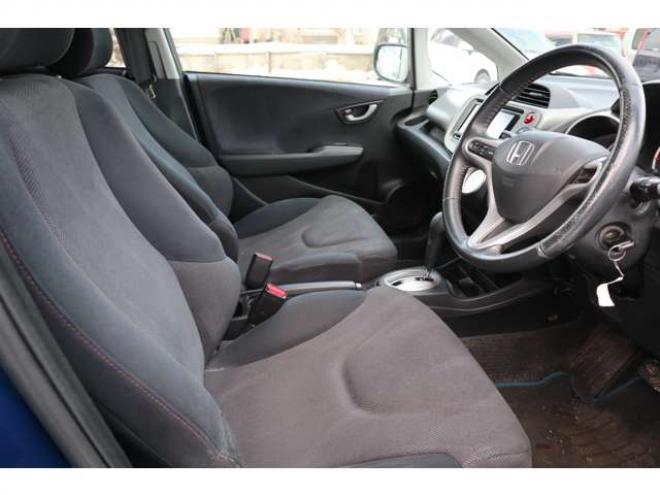 フィット1.5 RS 4WD　7.6万キロ・ナビ・TV・バックカメラ・キーレス 1500