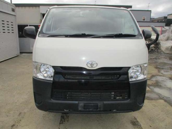 レジアスエース3.0 DX ロングボディ ディーゼルターボ 4WD　キーレス・タイミングベルト交換済み 3000