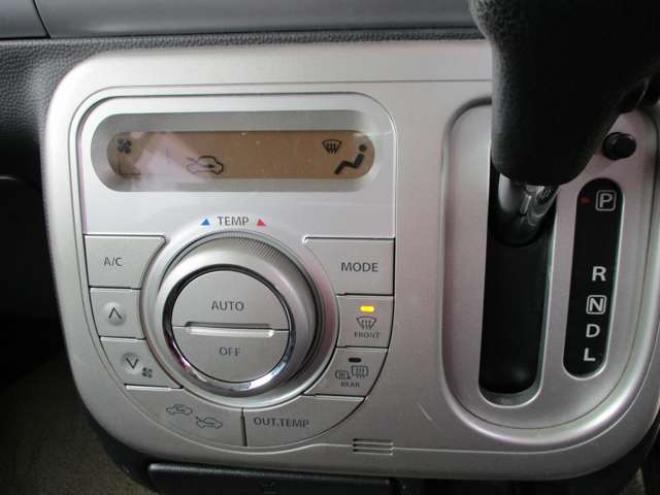 ラパンXセレクション 4WD　5.4万キロ・ナビ・TV・バックカメラ 660