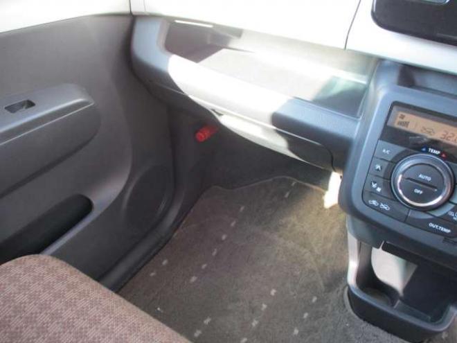 モコX FOUR 4WD　2.9万キロ・スマートキー 660