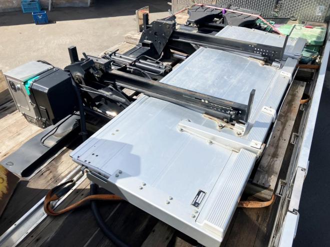 その他新明和　中古　4tワイド格納パワーゲート