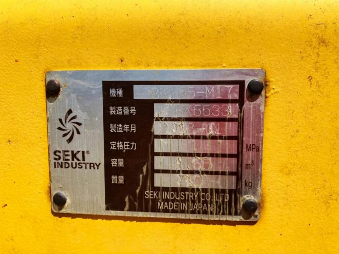 ホイールローダコマツ　中古　WA100-8Y　建機