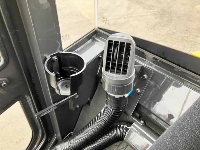 ホイールローダ日立　中古　ZW80S-5B　建機