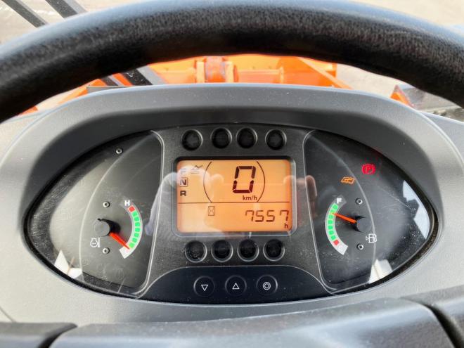 ホイールローダ日立　中古　ZW80-5B　建機