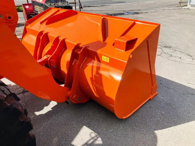 ホイールローダ日立　中古　ZW80-5B　建機