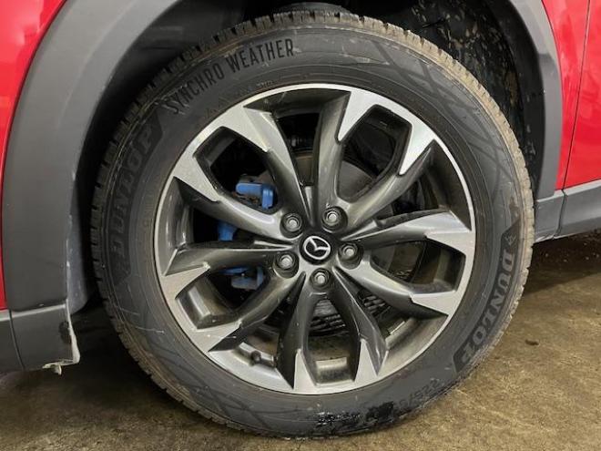 CX-5ＸＤ　Ｌパッケージ　本州仕入　ワンオーナー　寒冷地仕様　禁煙車　サンルーフ　スカイアクティブディーゼルターボ　純正１９インチＡＷ　社外１７ＡＷ＋スタッドレスタイヤ付　ブラインドスポット　レーダークルーズコントロール 4WD 2200 5Dr