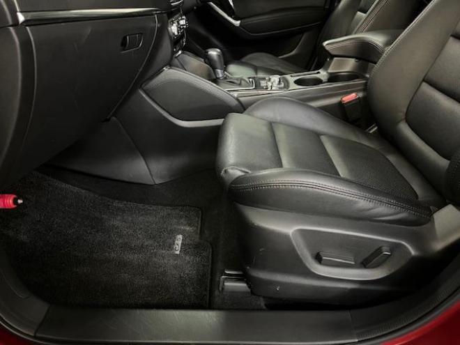 CX-5ＸＤ　Ｌパッケージ　本州仕入　ワンオーナー　寒冷地仕様　禁煙車　サンルーフ　スカイアクティブディーゼルターボ　純正１９インチＡＷ　社外１７ＡＷ＋スタッドレスタイヤ付　ブラインドスポット　レーダークルーズコントロール 4WD 2200 5Dr