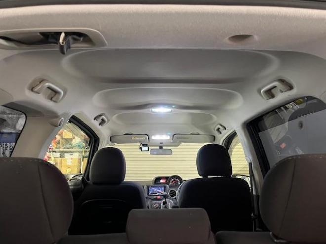 スペイドＦジャック　寒冷地仕様　禁煙車　パワースライドドア　社外１５インチＡＷ　スタッドレスタイヤ付　エンジンスターター　ＫＥＮＷＯＯＤナビ　地デジ　Ｂｌｕｅｔｏｏｔｈオーディオ　バックカメラ　前後ドライブレコーダー 4WD 1500 4Dr