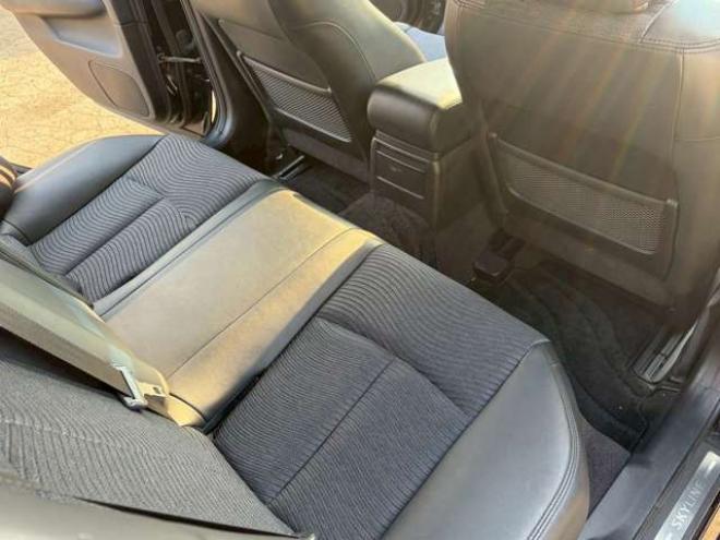 スカイライン2.5 250GT FOUR 4WD　ドライブレコーダー　ETC　パワステ　パワーウィンドウ　ナビ　電動シート　寒冷地仕様　アルミホイール　エアコン　盗難防止装置　キーレスエントリー　ABS　横滑り防止装置 2500