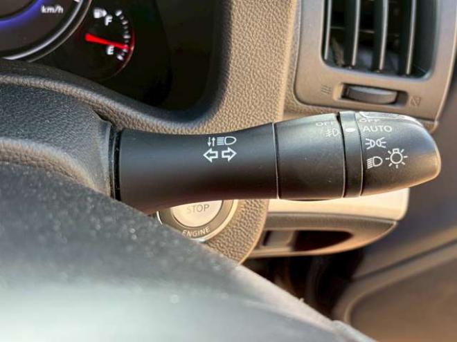 スカイライン2.5 250GT FOUR 4WD　ドライブレコーダー　ETC　パワステ　パワーウィンドウ　ナビ　電動シート　寒冷地仕様　アルミホイール　エアコン　盗難防止装置　キーレスエントリー　ABS　横滑り防止装置 2500