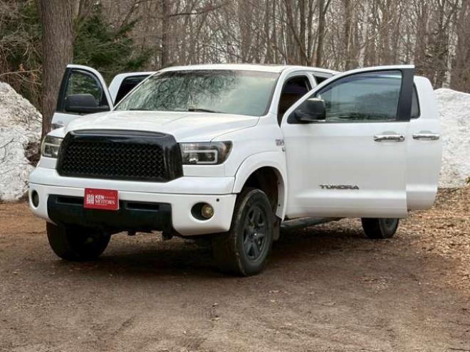 タンドラクルーマックス SR5 5.7 V8 4WD　 正規輸入車 5700