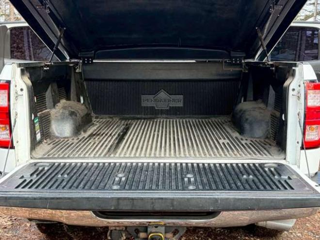 タンドラクルーマックス SR5 5.7 V8 4WD　 正規輸入車 5700