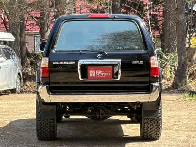 ハイラックスサーフ2.7 SSR-X Vセレクション 4WD　社外ナビ　バックカメラ　リフトアップ　社外アルミホイール　エアコン　ETC　ドライブレコーダー　パワステ　パワーウィンドウ　ABS　キーレスエントリー　ルーフレール 2700