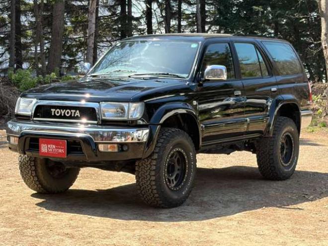 ハイラックスサーフ2.7 SSR-X Vセレクション 4WD　社外ナビ　バックカメラ　リフトアップ　社外アルミホイール　エアコン　ETC　ドライブレコーダー　パワステ　パワーウィンドウ　ABS　キーレスエントリー　ルーフレール 2700