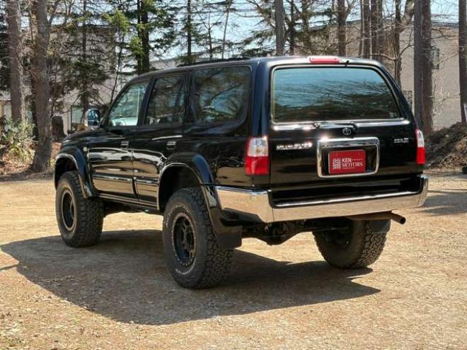 ハイラックスサーフ2.7 SSR-X Vセレクション 4WD　社外ナビ　バックカメラ　リフトアップ　社外アルミホイール　エアコン　ETC　ドライブレコーダー　パワステ　パワーウィンドウ　ABS　キーレスエントリー　ルーフレール 2700