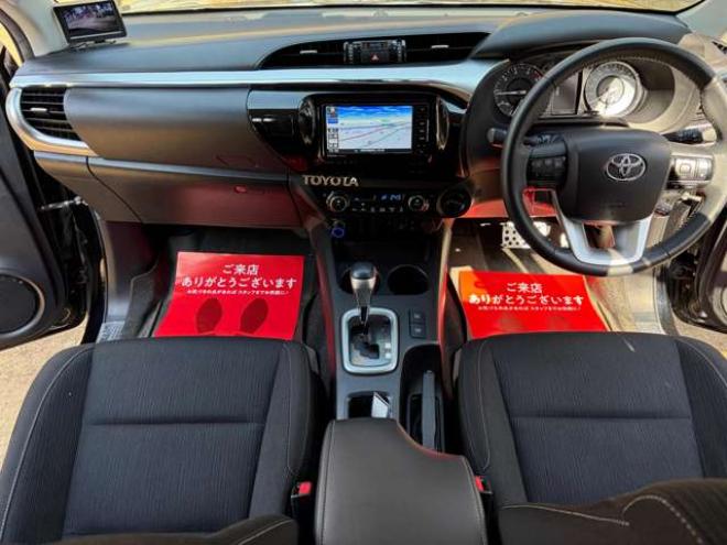ハイラックス2.4 Z ディーゼルターボ 4WD　 2400