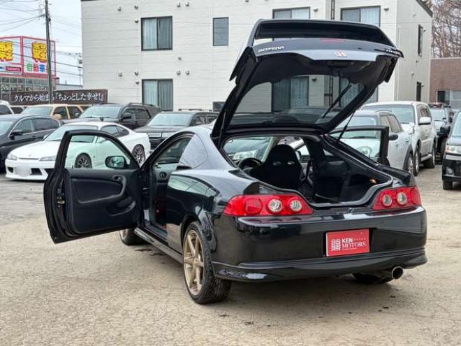 インテグラタイプR 2.0　ワンオーナー　レカロシート　パワステ　パワーウィンドウ　純正アルミホイール　ABS　キーレスエントリー　横滑り防止装置　エアコン　盗難防止装置 2WD 2000