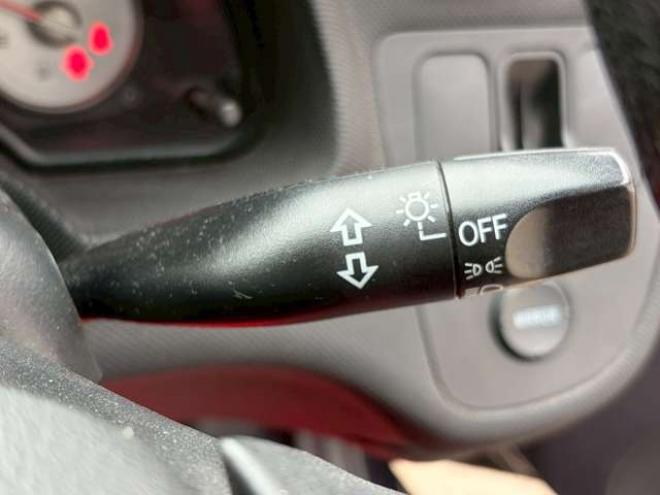 インテグラタイプR 2.0　ワンオーナー　レカロシート　パワステ　パワーウィンドウ　純正アルミホイール　ABS　キーレスエントリー　横滑り防止装置　エアコン　盗難防止装置 2WD 2000