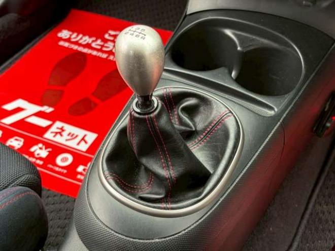 インテグラタイプR 2.0　ワンオーナー　レカロシート　パワステ　パワーウィンドウ　純正アルミホイール　ABS　キーレスエントリー　横滑り防止装置　エアコン　盗難防止装置 2WD 2000