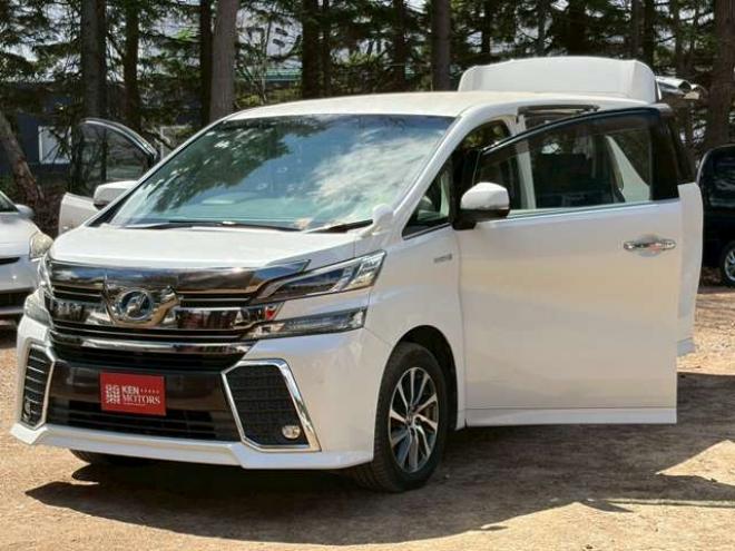 ヴェルファイアハイブリッド 2.5 ZR Gエディション E-Four 4WD　ドライブレコーダー　両側パワスラ　パワステ　パワーウィンドウ　TV　ナビ　バックカメラ　電動リアゲート　後席モニター　電動シート　シートヒーター　オットマン　クルーズコントロール　キーレスエントリー 2500