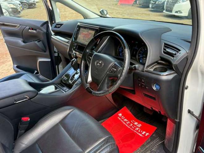 ヴェルファイアハイブリッド 2.5 ZR Gエディション E-Four 4WD　ドライブレコーダー　両側パワスラ　パワステ　パワーウィンドウ　TV　ナビ　バックカメラ　電動リアゲート　後席モニター　電動シート　シートヒーター　オットマン　クルーズコントロール　キーレスエントリー 2500