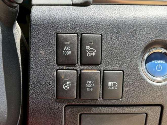 ヴェルファイアハイブリッド 2.5 ZR Gエディション E-Four 4WD　ドライブレコーダー　両側パワスラ　パワステ　パワーウィンドウ　TV　ナビ　バックカメラ　電動リアゲート　後席モニター　電動シート　シートヒーター　オットマン　クルーズコントロール　キーレスエントリー 2500