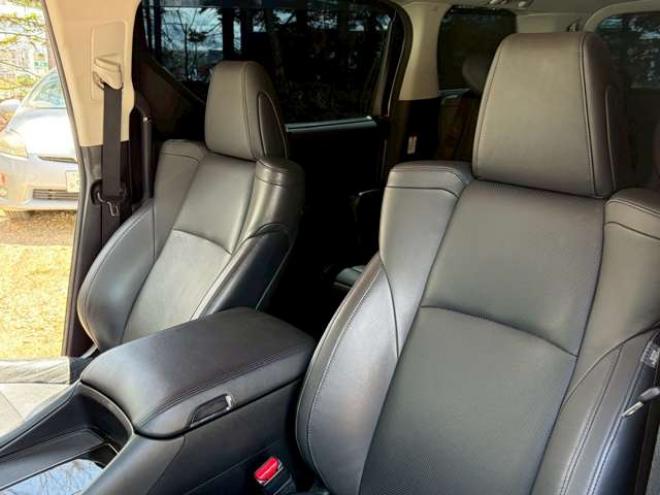 ヴェルファイアハイブリッド 2.5 ZR Gエディション E-Four 4WD　ドライブレコーダー　両側パワスラ　パワステ　パワーウィンドウ　TV　ナビ　バックカメラ　電動リアゲート　後席モニター　電動シート　シートヒーター　オットマン　クルーズコントロール　キーレスエントリー 2500