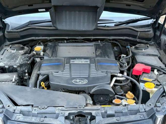 フォレスター2.0XT アイサイト 4WD　ターボ　パワステ　パワーウィンドウ　純正アルミ　ABS　キーレスエントリー　ETC　シートヒーター　社外エンジンスターター　パドルシフト　エアコン　電動シート　クルーズコントロール　盗難防止装置 2000