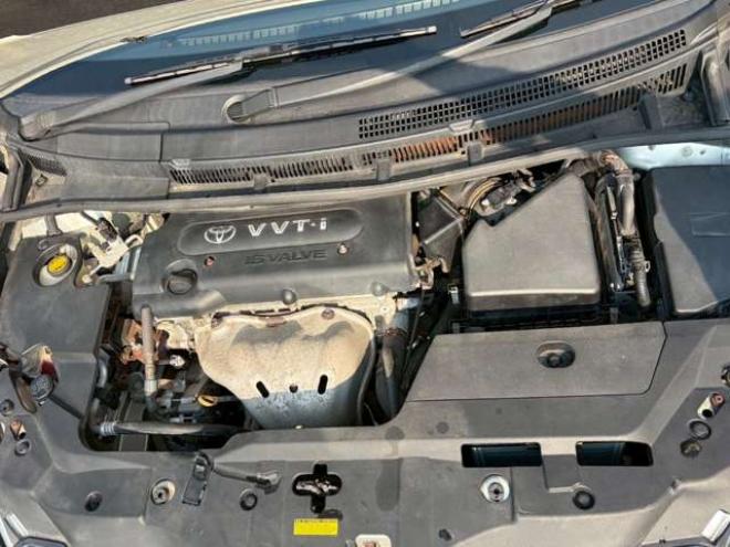 マークXジオ2.4 240G 4WD　6人乗り　3列シート　パワステ　パワーウィンドウ　純正ナビ　キーレスエントリー　ETC　バックカメラ　ABS　盗難防止装置　エアコン　電動シート　横滑り防止装置　アルミホイール 2400