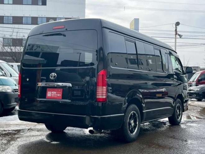 ハイエース2.7 GL ロング ミドルルーフ 4WD　10人乗り　パワステ　パワーウィンドウ　エアコン　社外ナビ　後席モニター　キーレスエントリー　片側スライドドア　盗難防止装置　フロントモデリスタ 2700