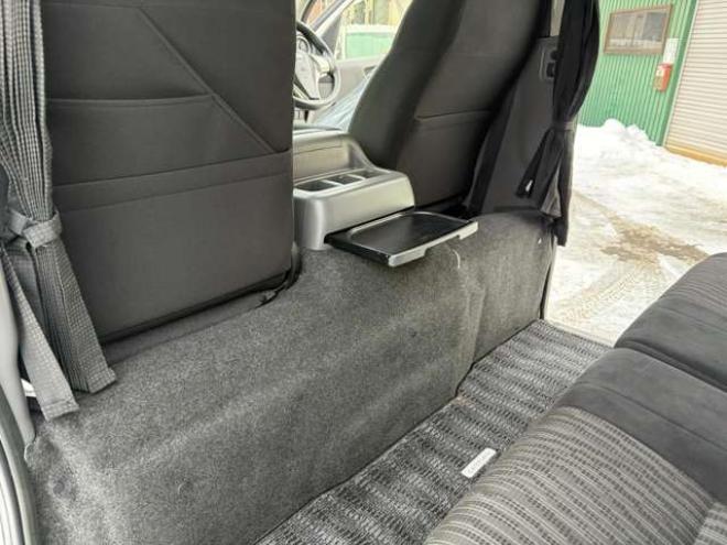 キャラバンNV350 2.5 プレミアムGX ロングボディ ディーゼルターボ 4WD　バックカメラ　エアコン　ドライブレコーダー　ETC　パワステ　パワーウィンドウ　スマートキー　キーレス　片側スライドドア 2500