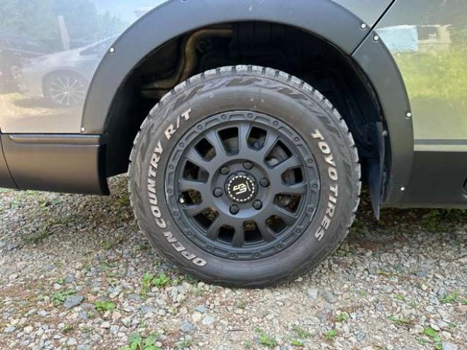 キャラバンNV350 2.5 プレミアムGX ロングボディ ディーゼルターボ 4WD　ナビ/Bカメラ/ETC/プッシュスタート 2500