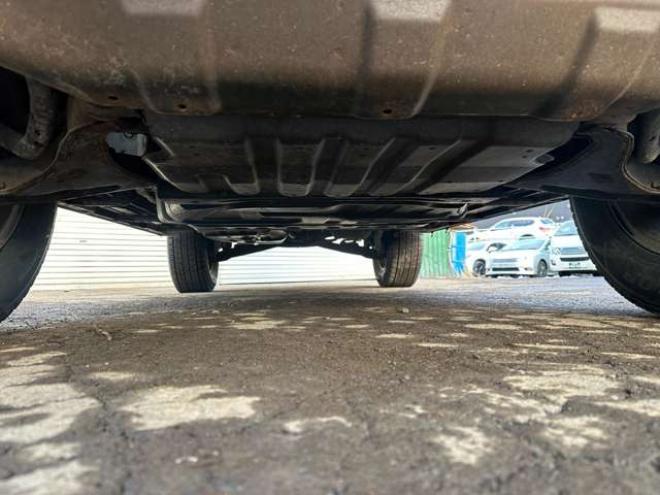 パジェロ3.2 ロング GR ディーゼルターボ 4WD　リフトアップ(ジャオス)　パワステ　パワーウィンドウ　社外ナビ　バックカメラ　純正アルミホイール　ETC　シートヒーター　3列シート　横滑り防止装置　盗難防止装置　ABS　キーレスエントリー 3200