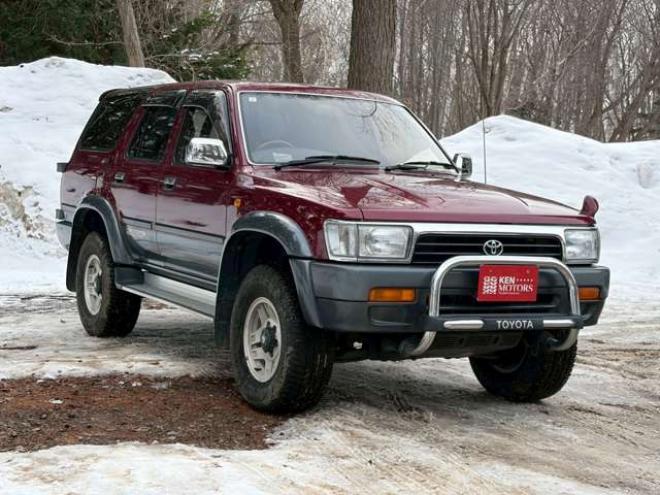 ハイラックスサーフ3.0 SSR-G ワイドボデー ディーゼルターボ 4WD　レカロシート　社外ハンドル　社外ナビ　地デジ　ETC　2バッテリー　バンパーガード　パワステ　パワーウィンドウ　純正アルミホイール　クルーズコントロール　寒冷地仕様 3000