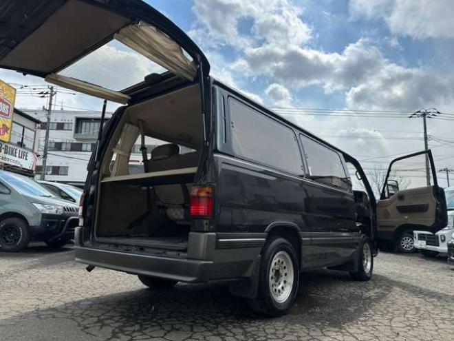 キャラバン3.0 リムジン　ワンオーナー/社外AW/クルコン/サンルーフ 2WD 3000