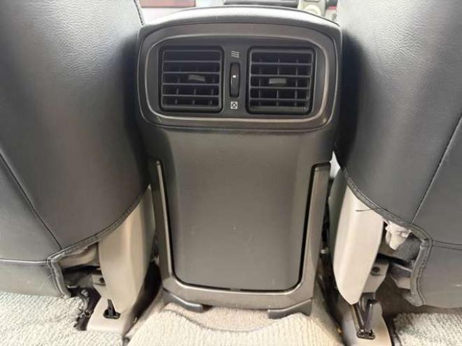 ハイラックスサーフ2.7 SSR-X リミテッド 4WD　社外アルミホイール　リフトアップ　社外ナビ　バックカメラ　ETC　寒冷地仕様　ABS　キーレスエントリー　パワステ　パワーウィンドウ　盗難防止装置　エアコン　ルーフレール 2700