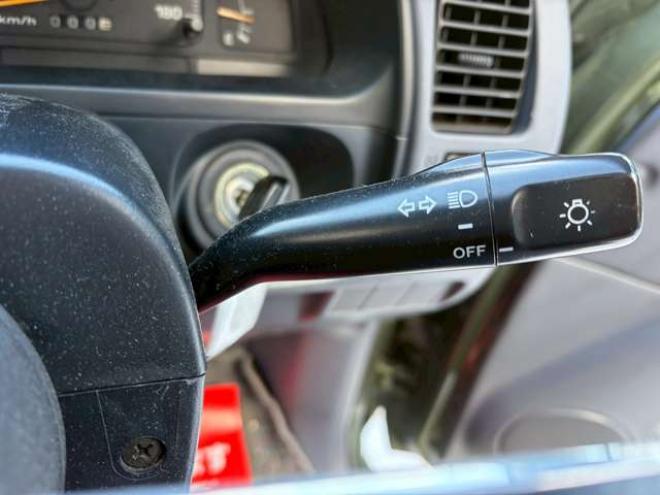 ハイラックスサーフ2.7 SSR-X ワイドボディ 4WD　全塗装済グリーン　リフトアップ　ETC　社外オーディオ　パワステ　パワーウィンドウ　純正アルミホイール　ABS　キーレス　ルーフレール 2700