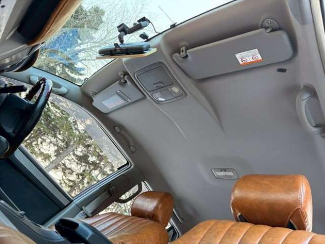 ハイラックスサーフ2.7 SSR-X アメリカンバージョン 4WD　社外ナビ　バックカメラ　リフトアップ　社外アルミ　エアコン　社外ETC　グリルガード　グッドリッチマフラー　LEDライト　全塗装済　パワーウィンドウ　パワステ　キーレス　ダッシュマット　タープ 2700