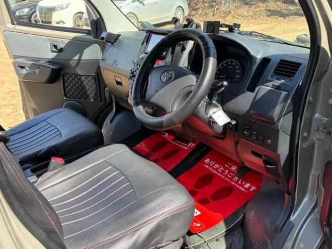 タウンエースバン1.5 GL 4WD　バックカメラ　エアコン　ドライブレコーダー　ETC　パワステ　パワーウィンドウ　ABS　キーレスエントリー　ベッドキット　寒冷地仕様　全塗装済 1500