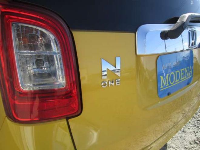 N-ONEツアラー Lパッケージ 4WD　道外仕入れ 社外15インチブロンズAW BIuetooth ナビ&TV スマートキー Pスタート HID クルーズコントロール ドアバイザー 記録簿 スタッドレス+ホイール積込み 1年間走行無制限保証付 660