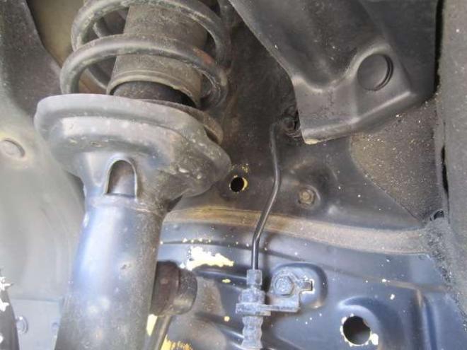 N-ONEツアラー Lパッケージ 4WD　道外仕入れ 社外15インチブロンズAW BIuetooth ナビ&TV スマートキー Pスタート HID クルーズコントロール ドアバイザー 記録簿 スタッドレス+ホイール積込み 1年間走行無制限保証付 660