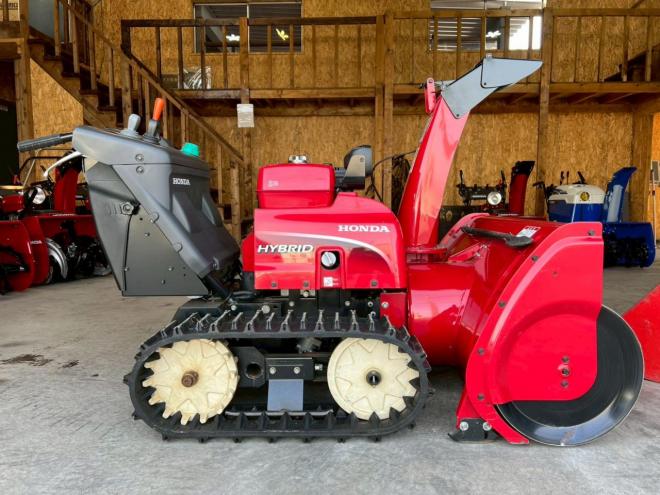 除雪機ホンダ　HSM1390i！ハイブリッド！左右旋回レバー！
